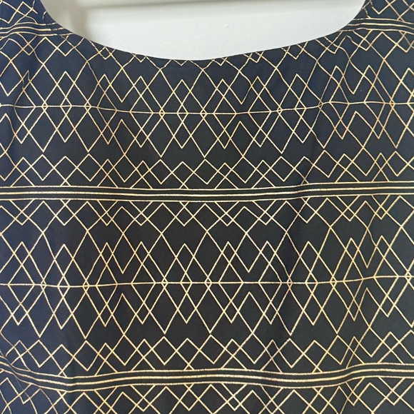 NIP TUCK BOND EYE ONE PIECE SWIMSUIT Black & Gold Size 6 (s) - Picture 4 of 9